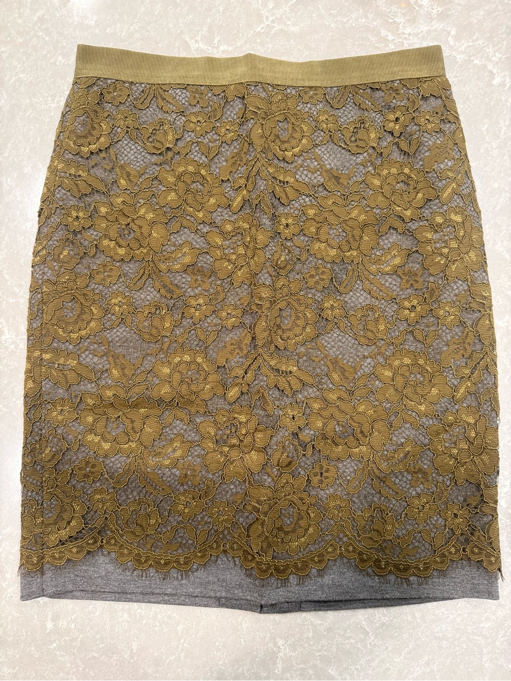 LOFT Lace Pencil Skirt Size 8 Olive Taupe Floral Scalloped Hem Career Midi